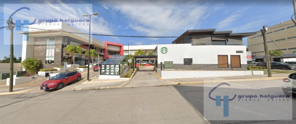 LOCALES COMERCIALES EN RENTA EN PLAZA RONDINELLA, AVE. … en Tampico - Imagen 1