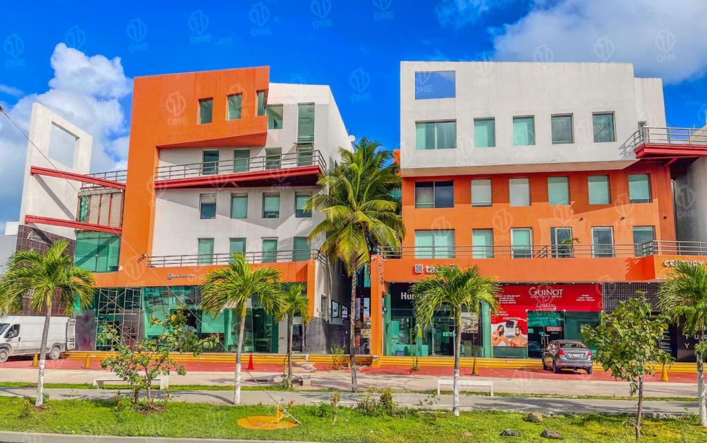 Oficina en RENTA, Av. Bonampak en Cancún - Imagen 1