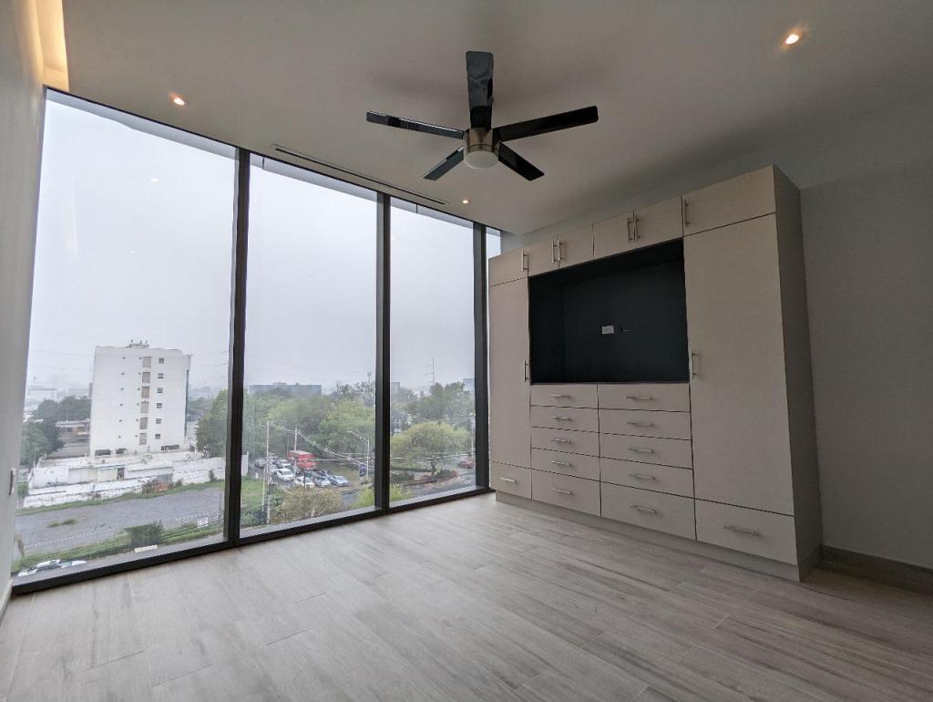 CASA EN VENTA MIRAVALLE en San Bernabé - Imagen 1