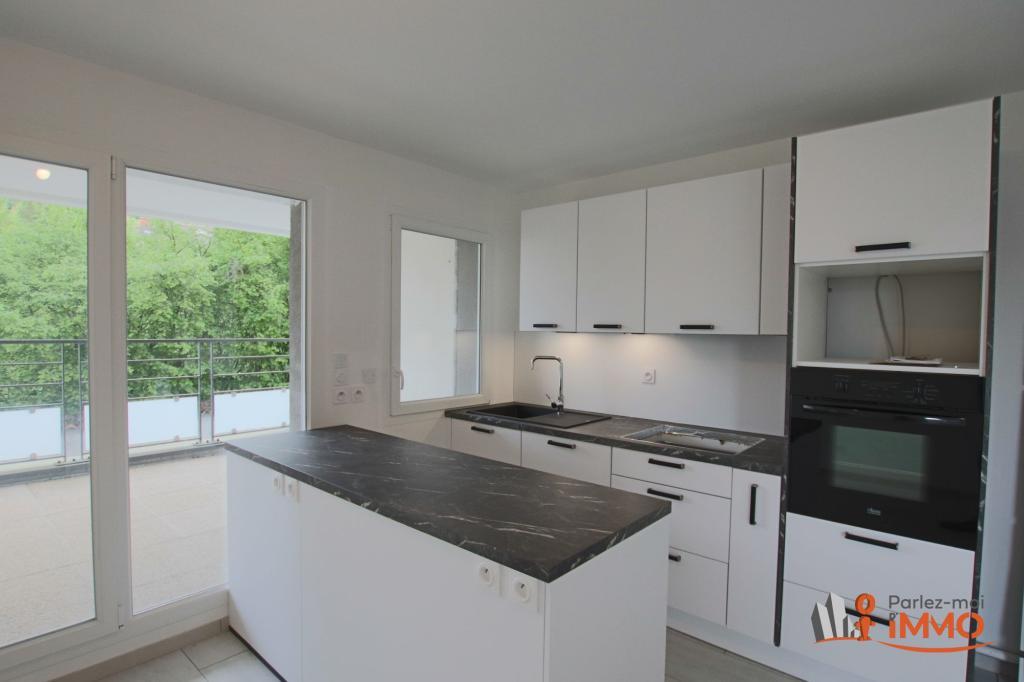 APPARTEMENT TYPE 4 à Meyzieu - Photo 1