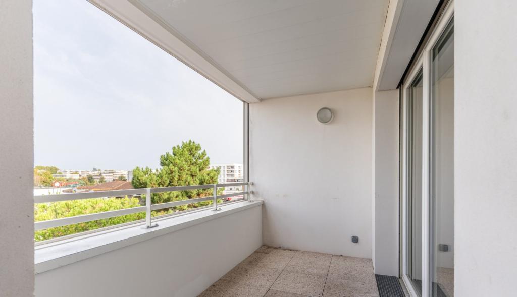T3 AVEC LOGGIA à Cenon - Photo 1
