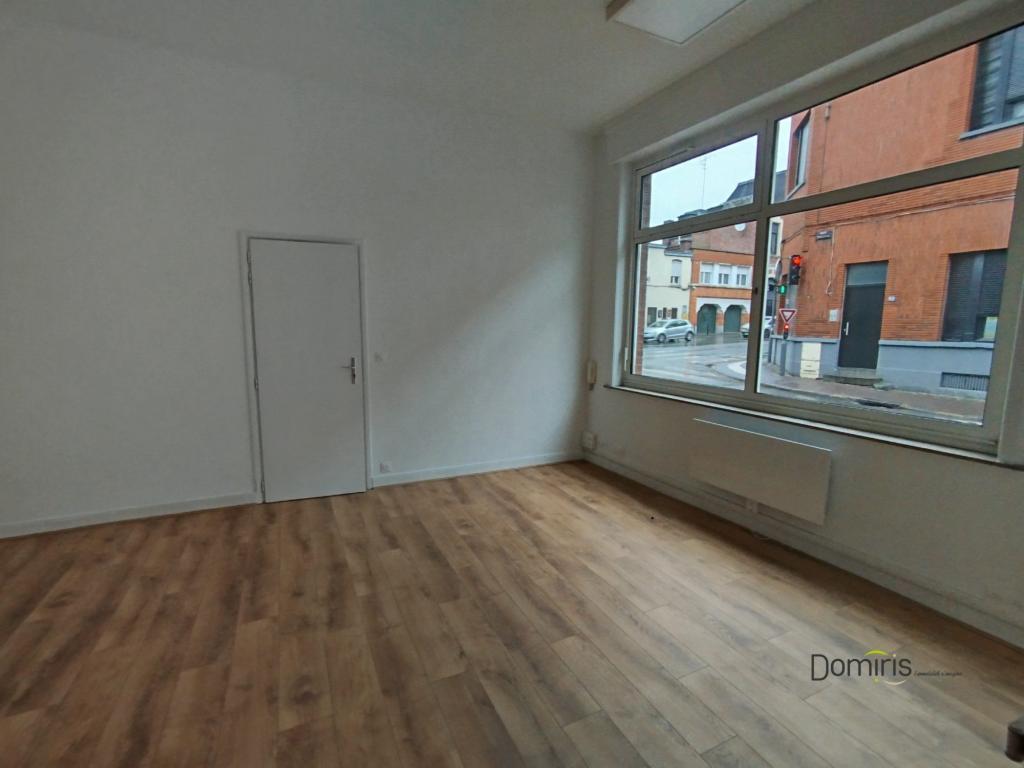 BUREAUX à Tourcoing - Photo 1