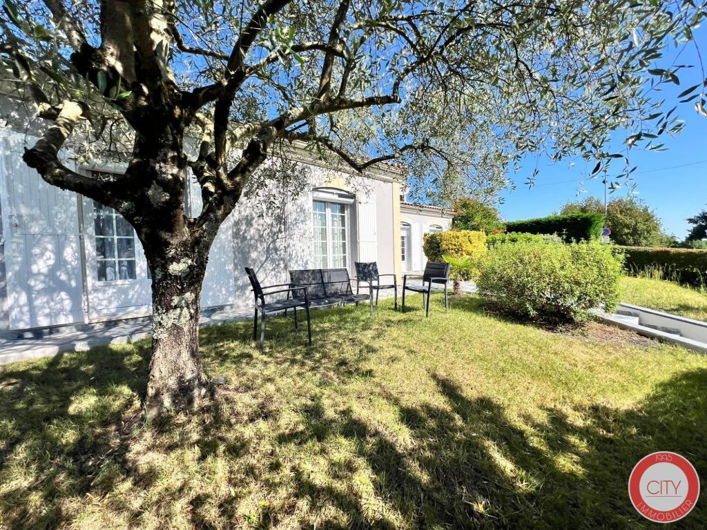MAISON PLAIN PIED RENOVE GRAND JARDIN à Lormont - Photo 1