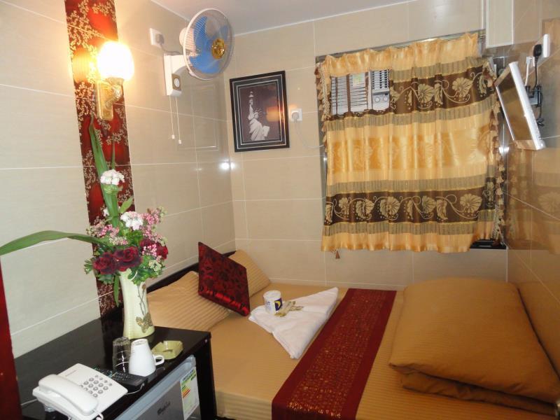 Castle Inn in Hong Kong - Image 1