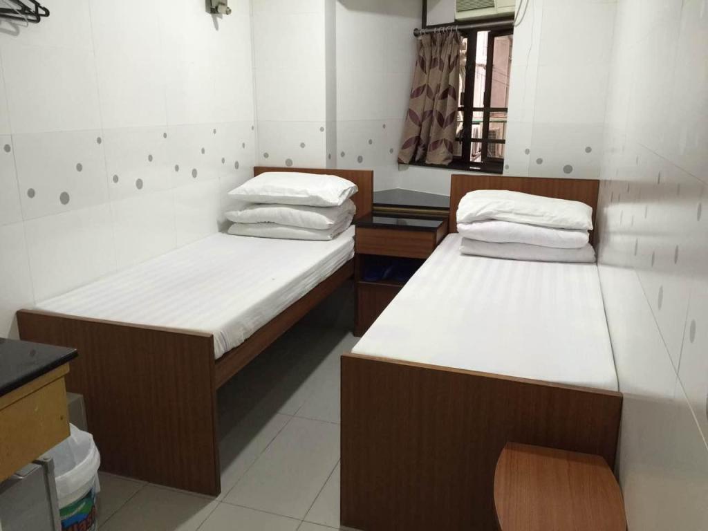 Ms Li Guest House in Hong Kong - Image 1