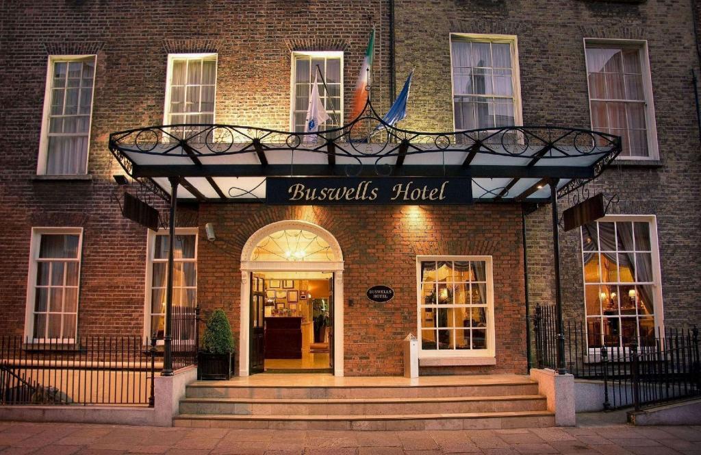 Buswells Hotel in Ireland - Image 1
