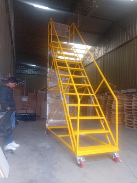 ESCALERAS TIPO AVION CERTIFICADAS en Perú - Imagen 7