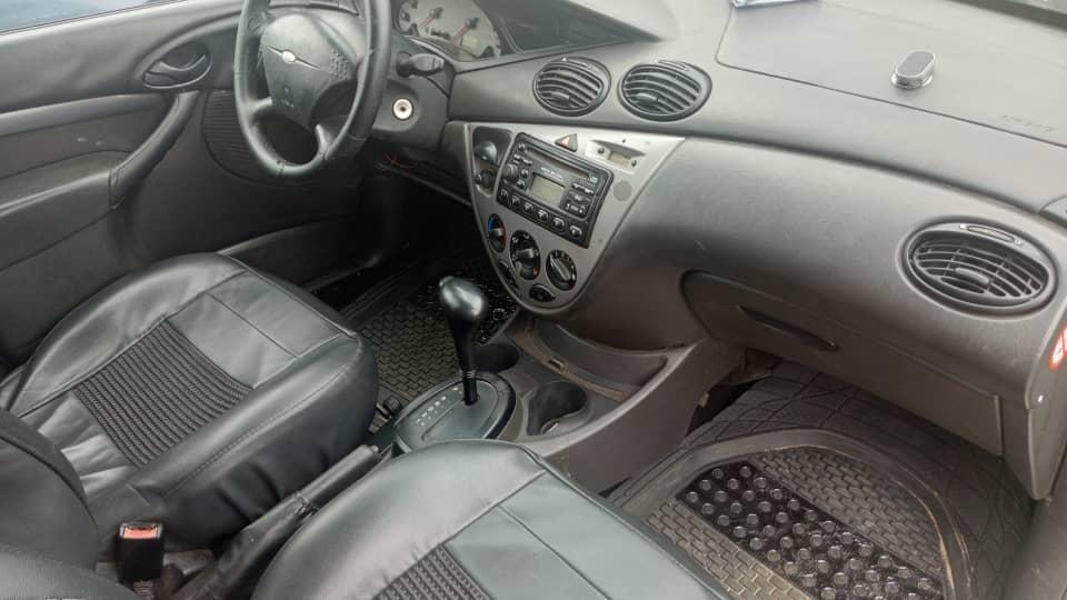 FORD FOCUS 2003 à Abidjan - Photo 8