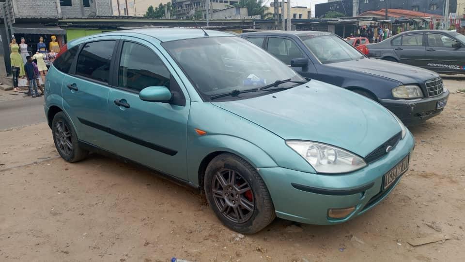 FORD FOCUS 2003 à Abidjan - Photo 1