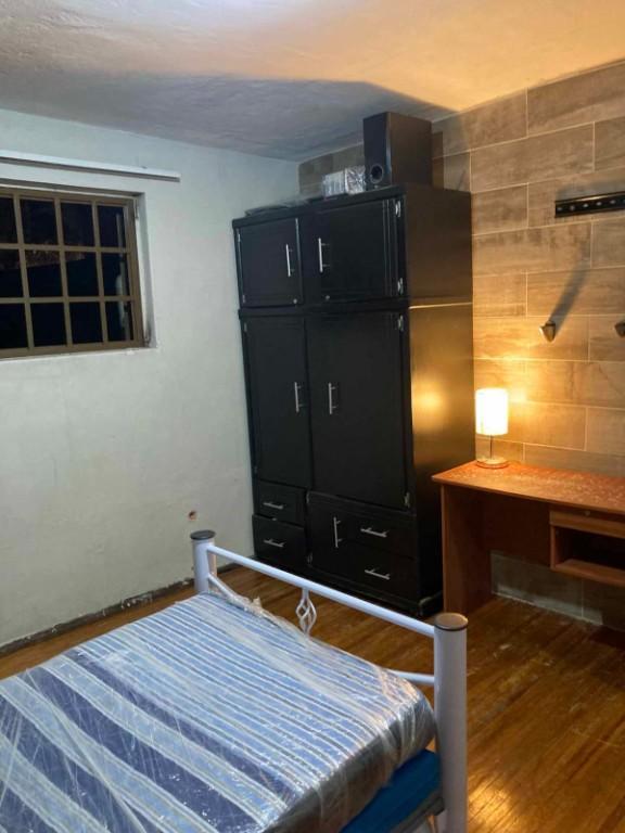 RENTO RECAMARA AMUEBLADA EN RENTA PARA ESTUDIANTES o profecionis en Azcapotzalco - Imagen 5