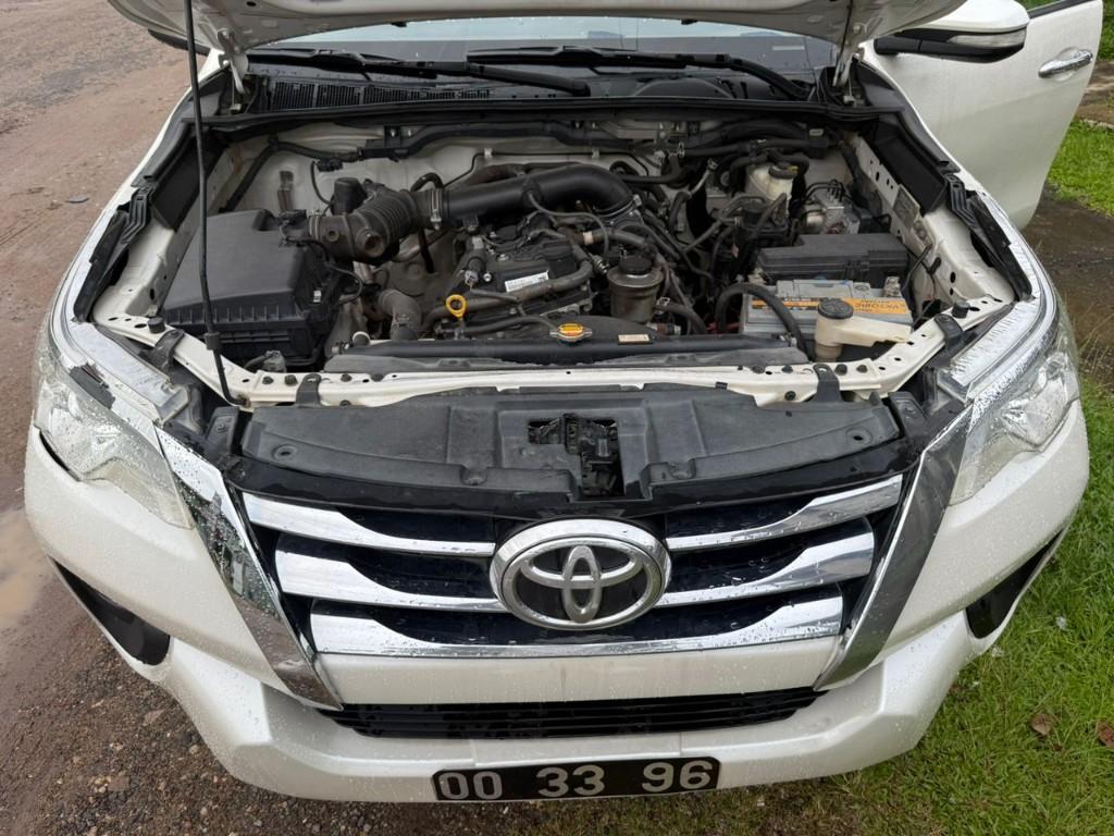 Toyota Fortuner année 2017 au Cameroun - Photo 5