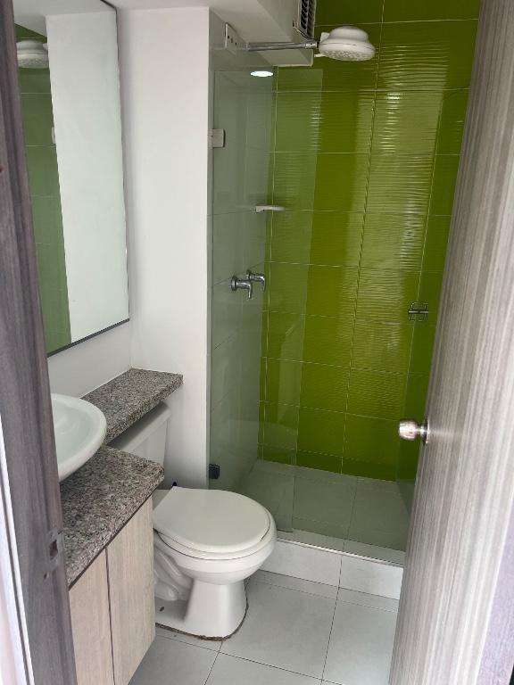 ARRIENDO APARTAESTUDIO EN GRATAMIRA en Colombia - Imagen 6