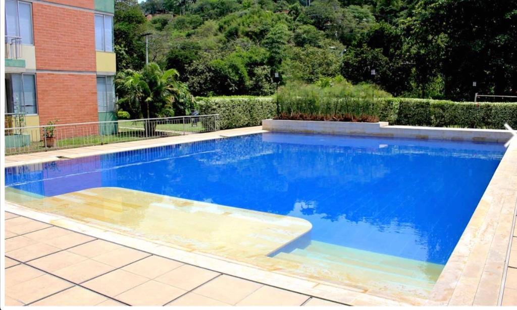 ARRIENDO APARTAMENTO EN VILLETA en Colombia - Imagen 2
