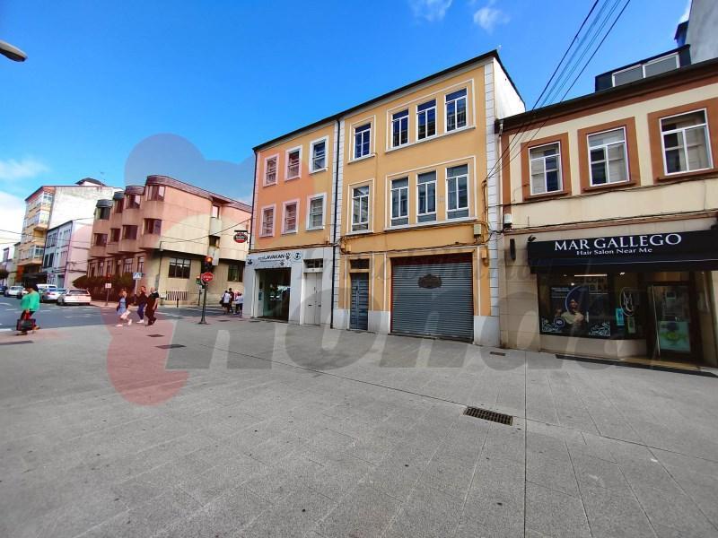 Dos edificios en rúa Milagrosa en Lugo - Imagen 1