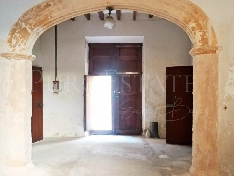 Gran edificio en venta en pleno centro de Manacor con Inmobiliar en Manacor - Imagen 1