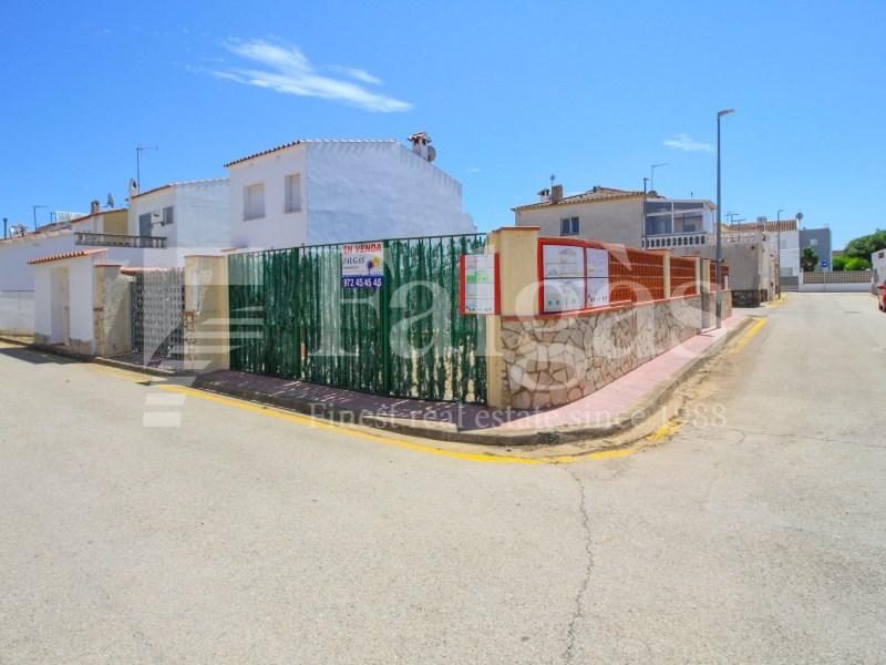 Parcela edificable con proyecto en Empuriabrava en Figueras - Imagen 1