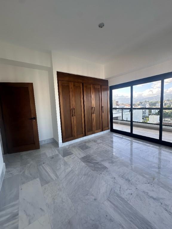 MAJESTUOSO APARTAMENTO EN RENTA en Gurabo al Medio - Imagen 5