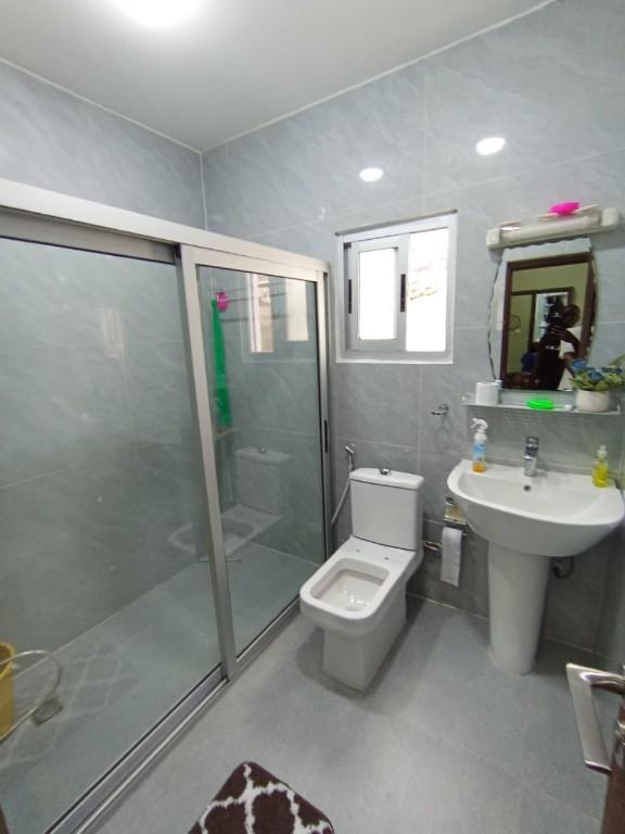 VENTE FÉH-KÉSSÉ CITÉ PROMOGIM DUPLEX 5PIÈCES + PISCINE à Abidjan - Photo 5