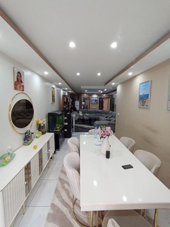 VENTE FÉH-KÉSSÉ CITÉ PROMOGIM DUPLEX 5PIÈCES + PISCINE à Abidjan - Photo 8