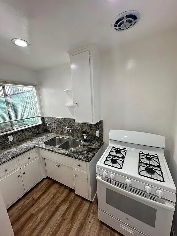 Apartments for Rent in Burbank - Image 2