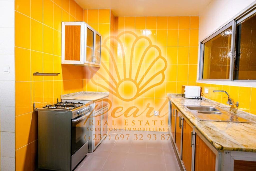 DUPLEX D’ARCHITECTE À BASTOS – AVEC PISCINE au Cameroun - Photo 5