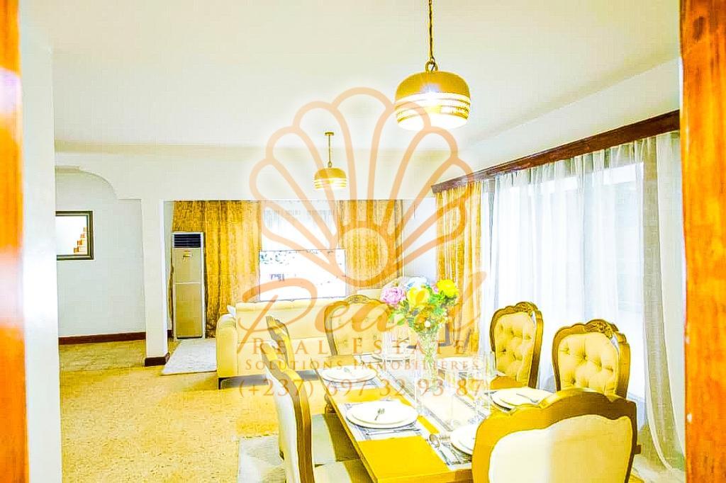 DUPLEX D’ARCHITECTE À BASTOS – AVEC PISCINE au Cameroun - Photo 6