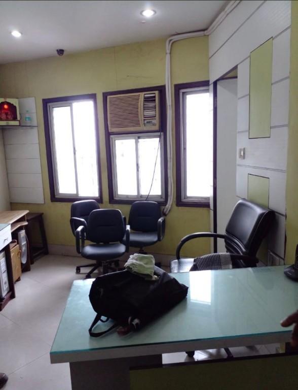 Fully Furnished Office Space For Rent at BBD Bagh in India - Image 2
