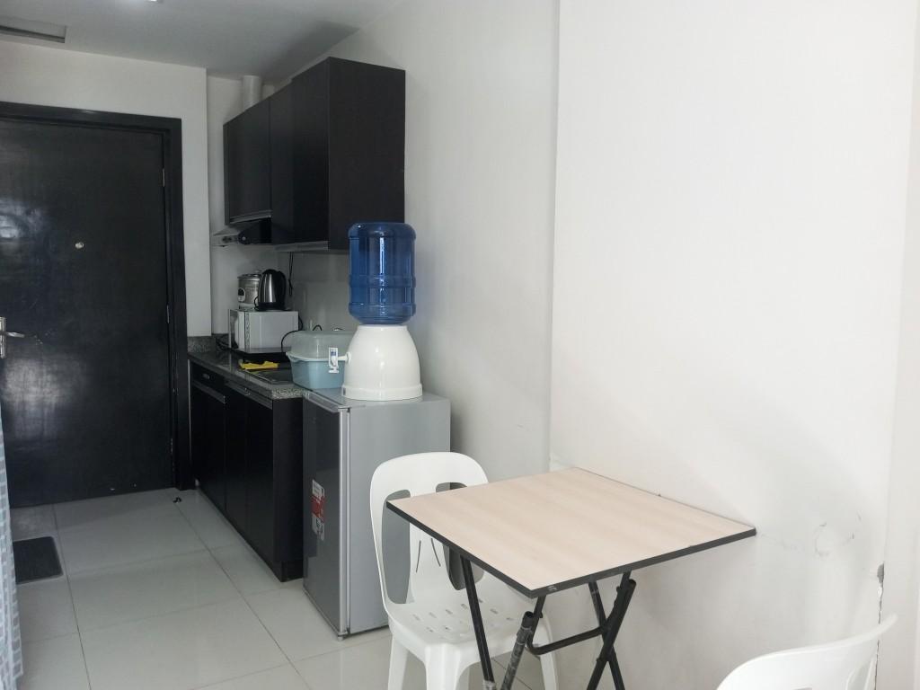 Fully Furnished Studio for Rent Bamboo Bay in Consolacion - Image 1