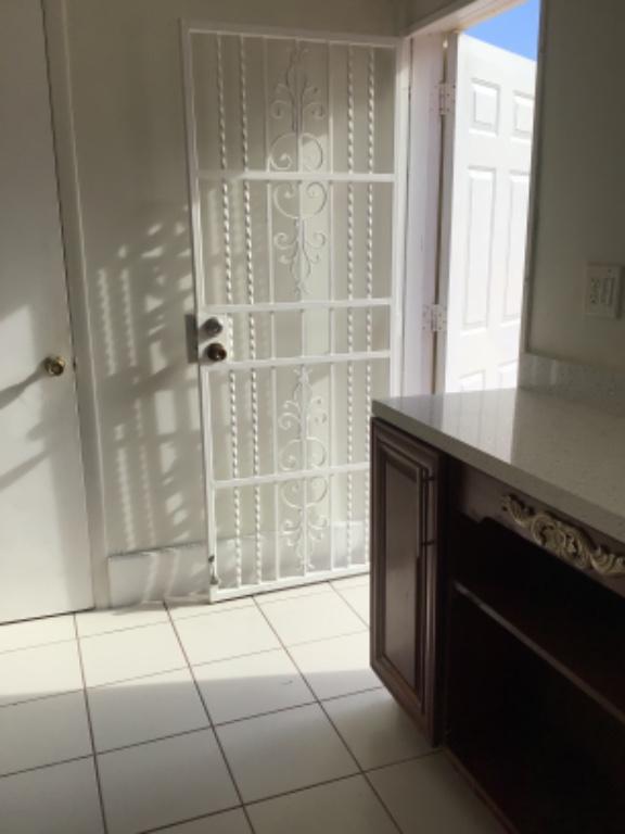 Efficiency amplio en Hialeah - Imagen 8