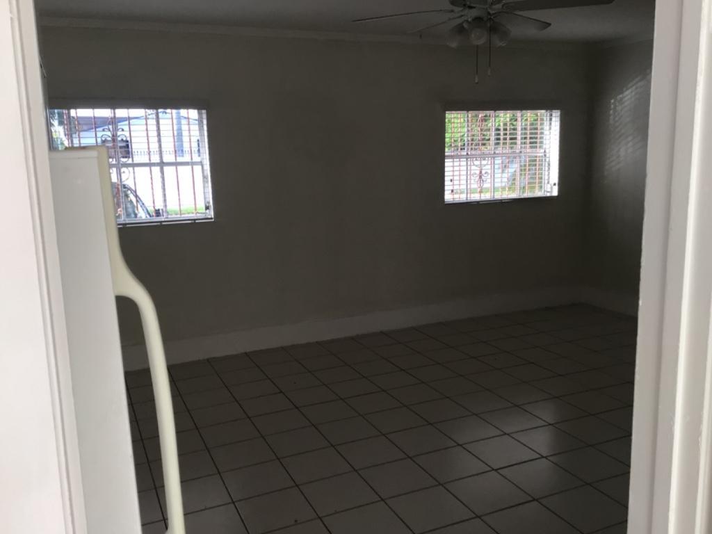 Efficiency amplio en Hialeah - Imagen 10