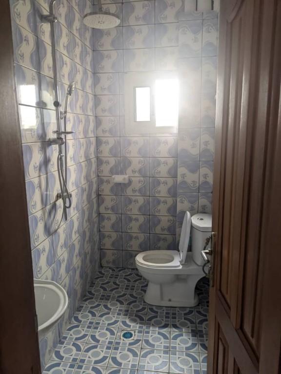 Beautiful studio moderne a louer au Cameroun - Photo 5
