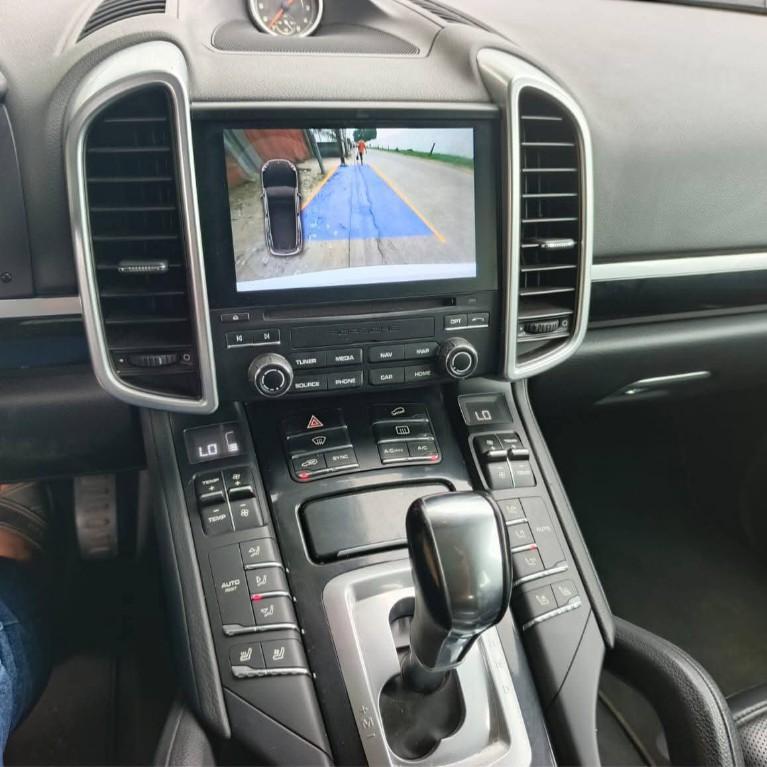 Porsche Cayenne à Abidjan - Photo 7