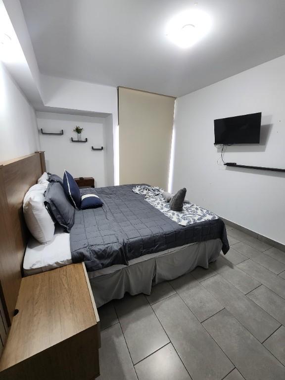SE ALQUILA APARTAMENTO CASAS DEL ÁRBOL, SANTA ROSA, AMUEBLADO, t en San José Villanueva - Imagen 5