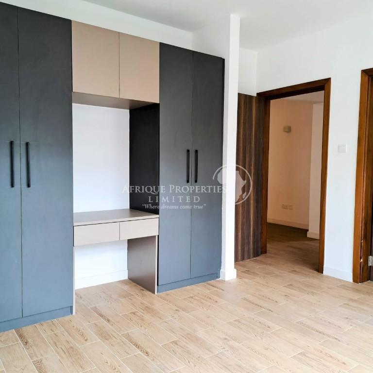 4 Bedroom All Ensuite Modern Duplex + DSQ For Rent in Two Rivers in Kenya - Image 15