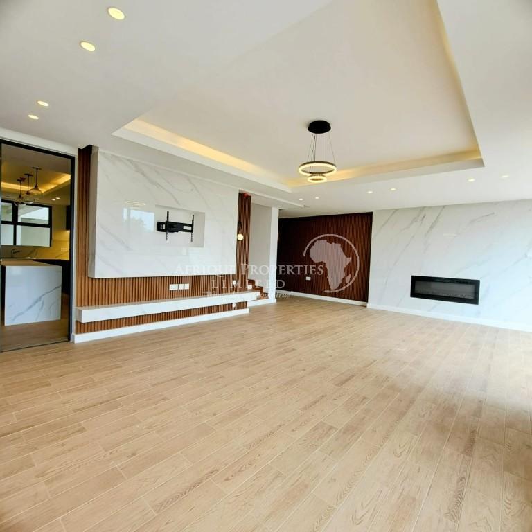 4 Bedroom All Ensuite Modern Duplex + DSQ For Rent in Two Rivers in Kenya - Image 6