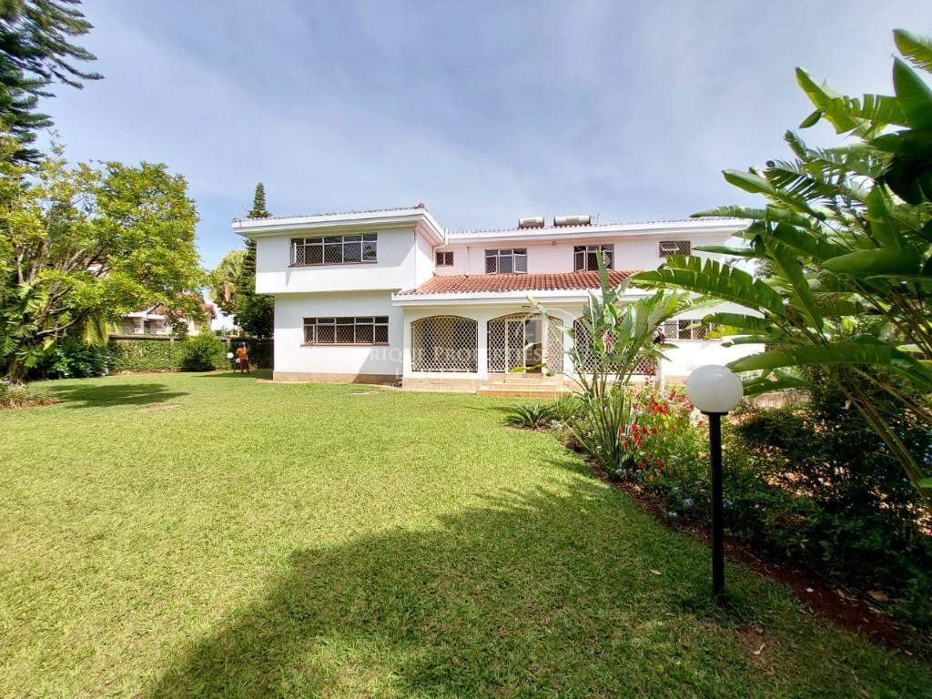 5 Bedroom All Ensuite Residence for Rent in Runda in Nairobi - Image 20