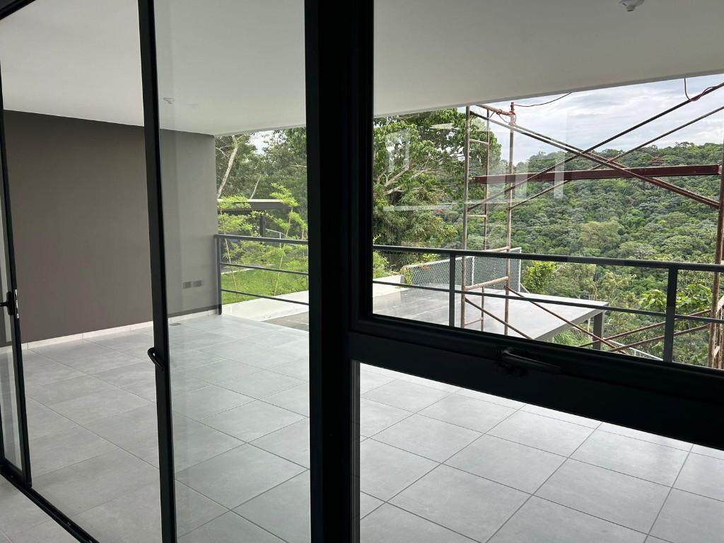 SE ALQUILA CASAS DEL BOSQUE, NUEVO CUSCATLÁN, casa moderna, de 2 en San José Villanueva - Imagen 2