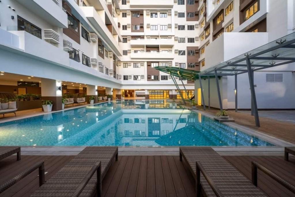 HOUSE WITH CONDO TITLE CEBU CITY BE RESIDENCES LAHUG in Cebu City - Image 1
