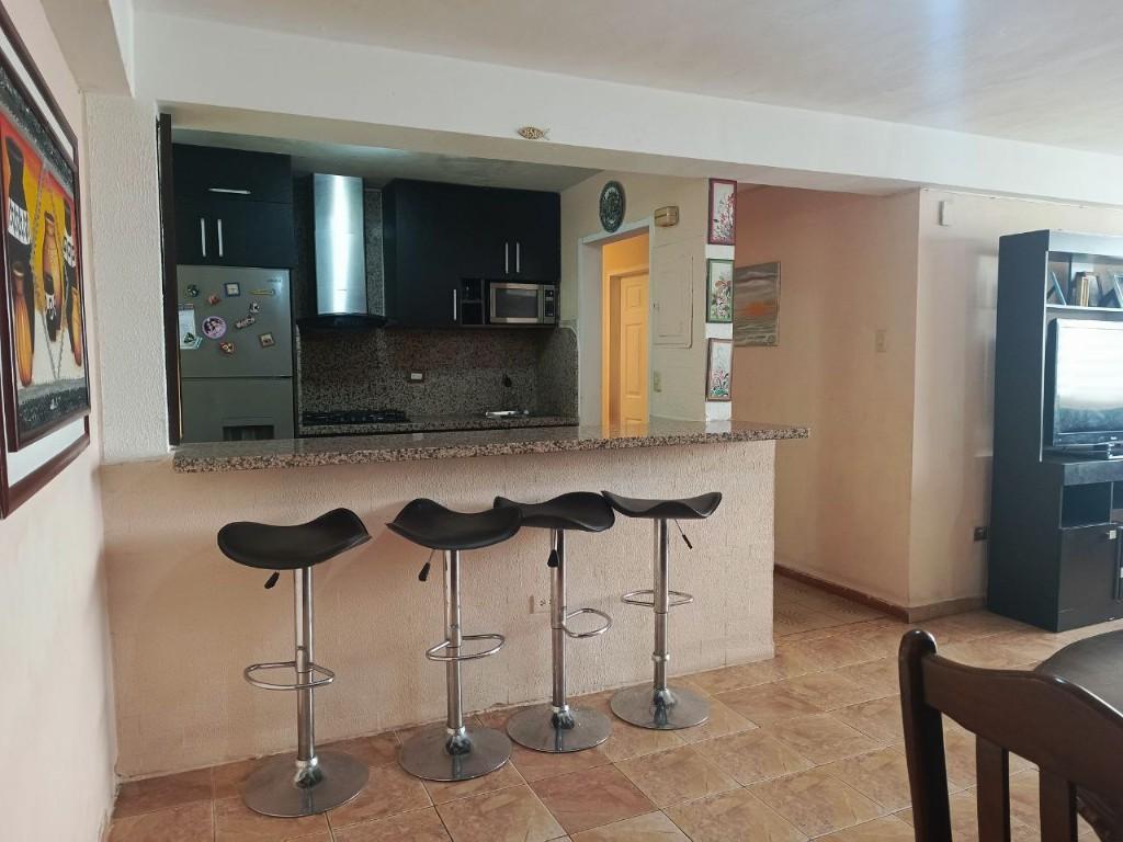 C R NEVERI EN VENTA APTO en Venezuela - Imagen 4