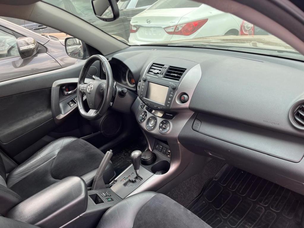 Toyota Rav4 2012 occasion Europe au Cameroun - Photo 4