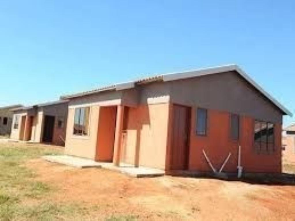 Low Cost Rdp Houses (0736801275) in Randburg - Image 1