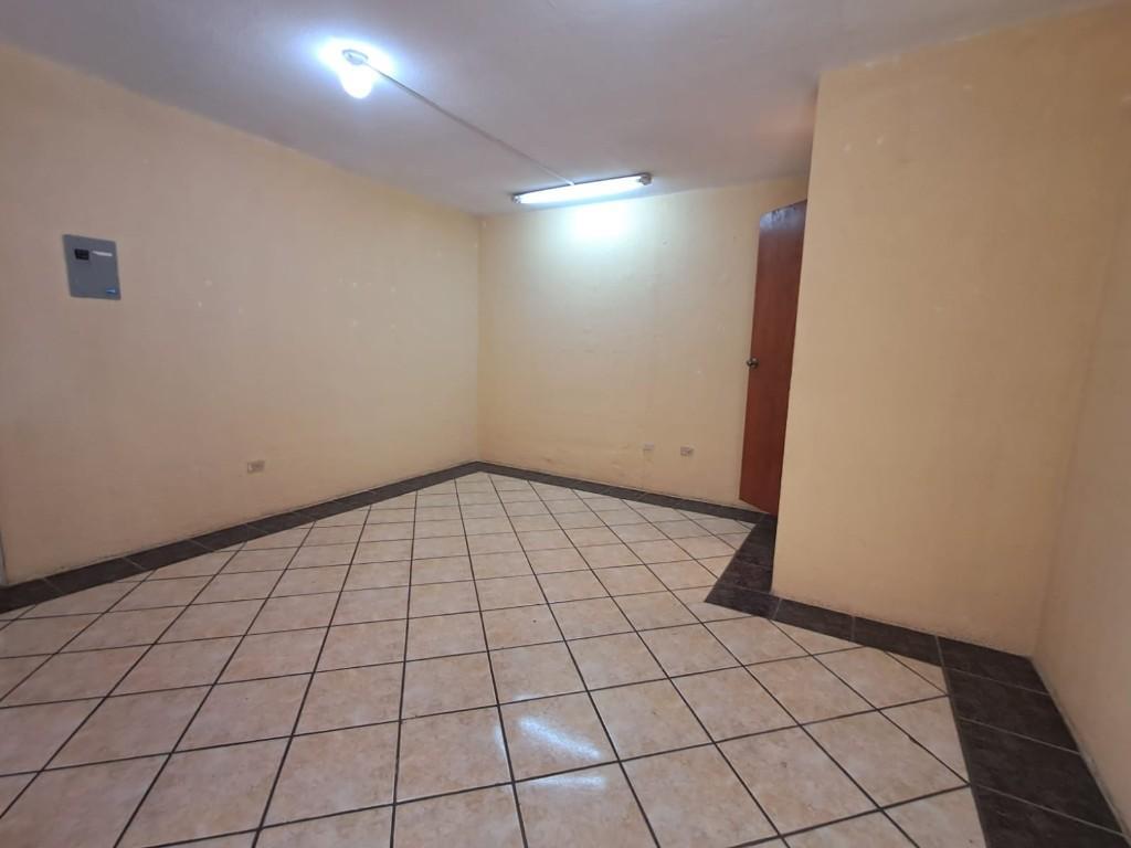 Q 2,200 LOCALES EN RENTA SAN LUCAS SACATEPEQUEZ en Guatemala - Imagen 2
