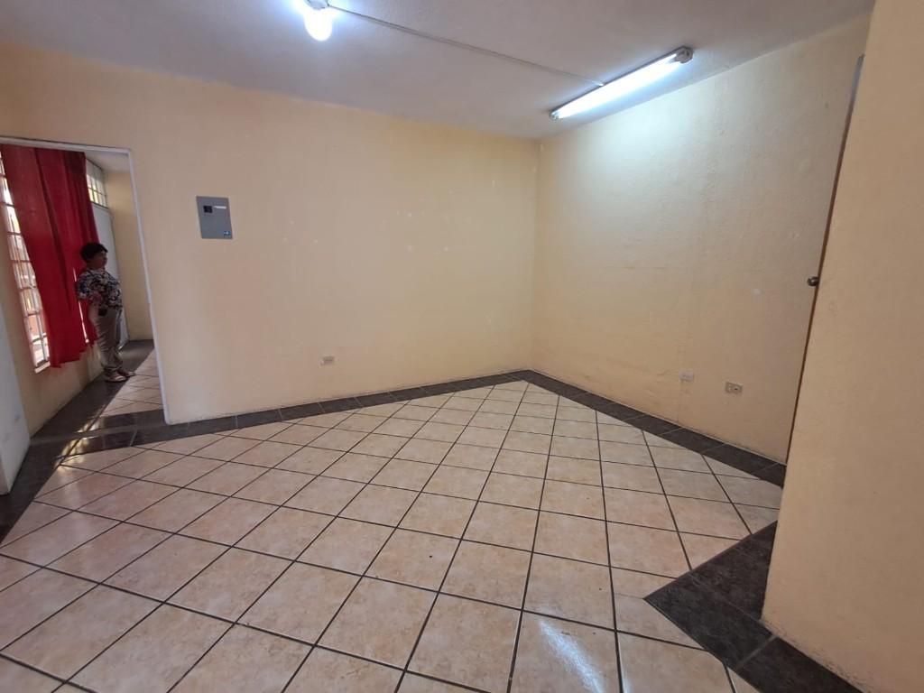 Q 2,200 LOCALES EN RENTA SAN LUCAS SACATEPEQUEZ en Guatemala - Imagen 5