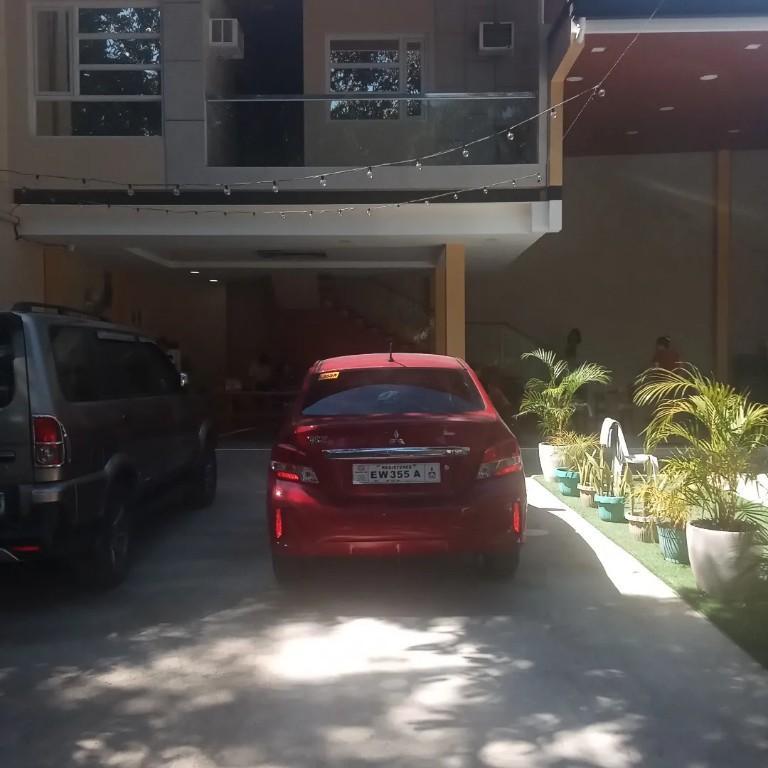 Car With Driver Services Only.! in Quezon City - Image 3
