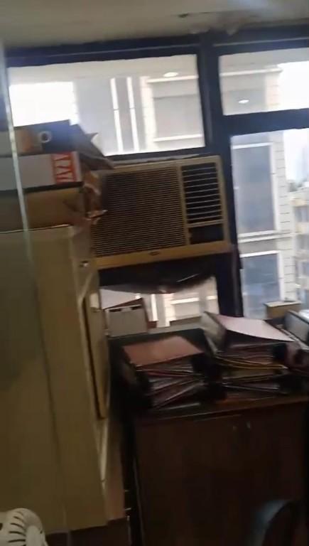 Fully Furnished Office Space For Rent at Ruby in India - Image 4