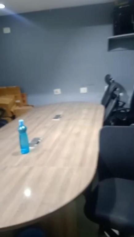 Fully Furnished Office Space For Rent at Ruby in India - Image 7