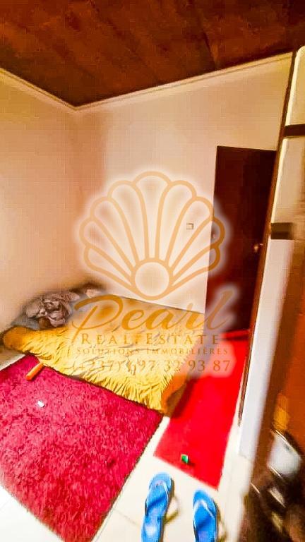 BASTOS – DUPLEX 4 CHAMBRES À LOUER – BAS PRIX au Cameroun - Photo 10