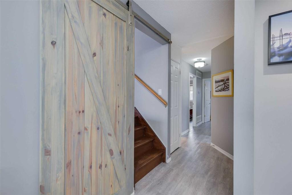 3 beds 1 bath House for Rent in New Tecumseth - Image 5