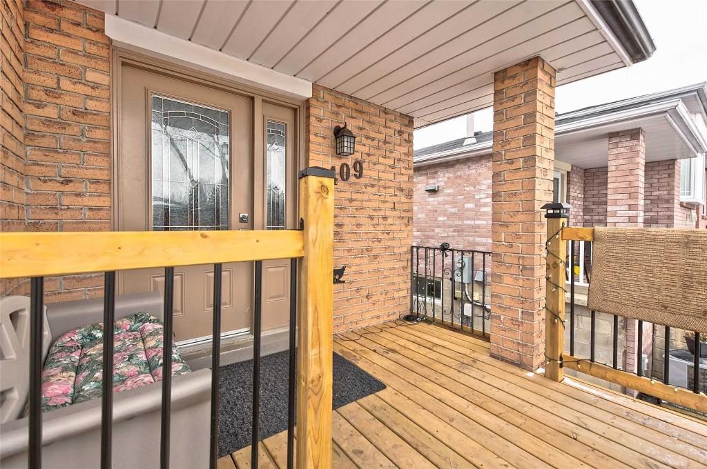 3 beds 1 bath House for Rent in New Tecumseth - Image 2