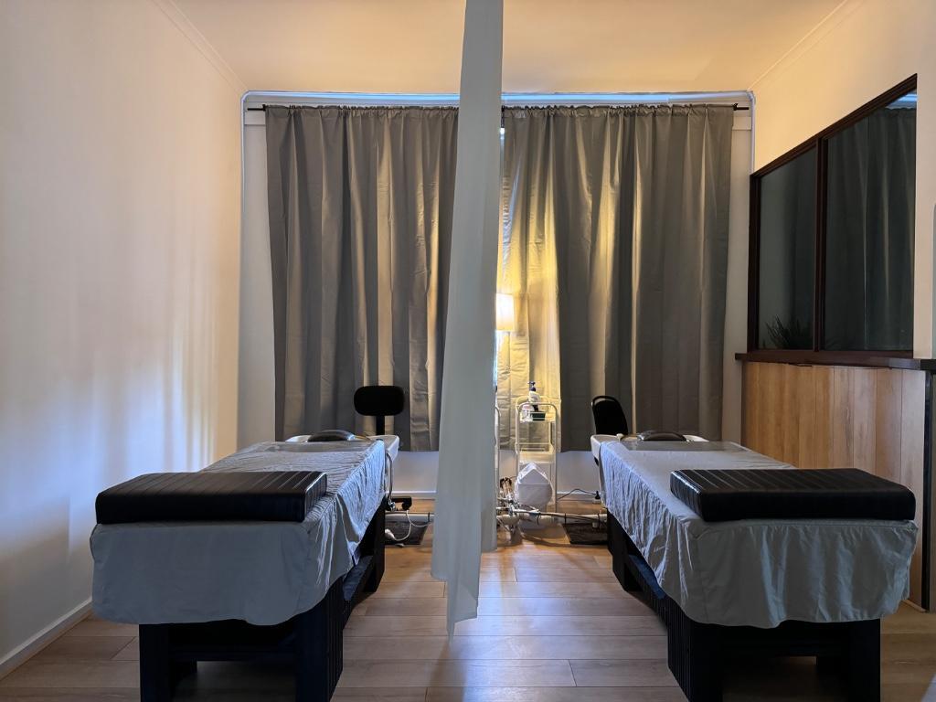 MASSAGE AND HAIRSPA FOR SALE in Broadmeadows - Image 6